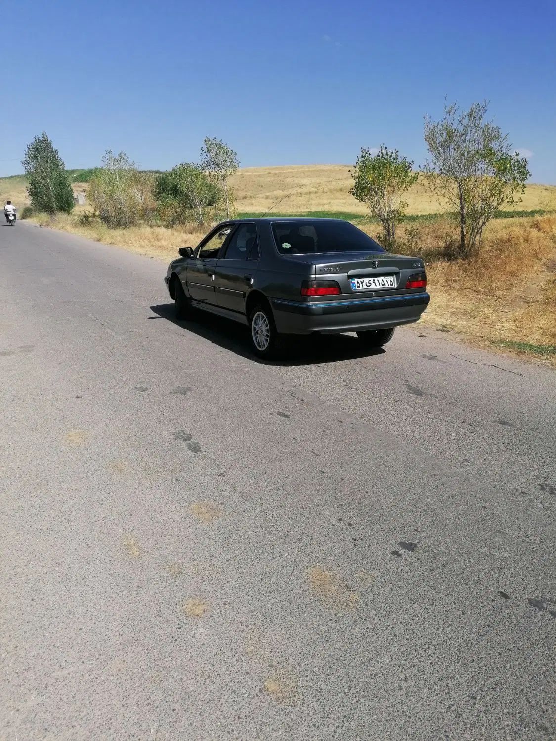 پژو پارس 402  کم کار|خودرو سواری و وانت|تبریز, |دیوار