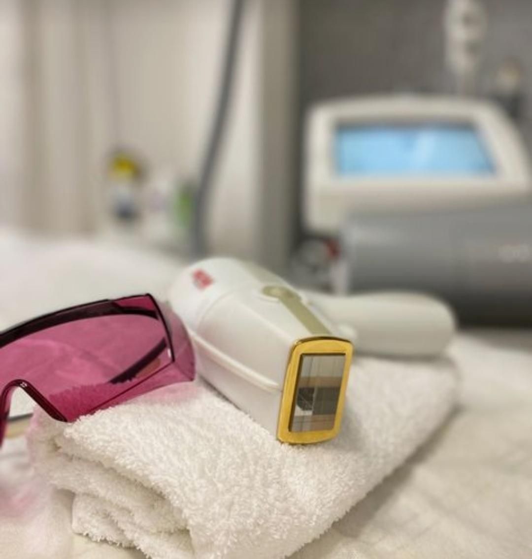 لیزر موهای زائد خانم ها و آقایان زیر نظر پزشک مجرب|خدمات آرایشگری و زیبایی|شاهین‌شهر, فردوسی|دیوار