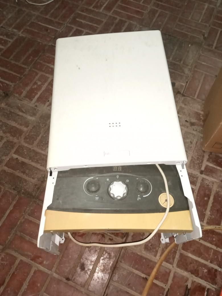 خریدوفروش پکیج شوفاژ خراب|آبگرمکن، پکیج، شوفاژ|گرگان, |دیوار