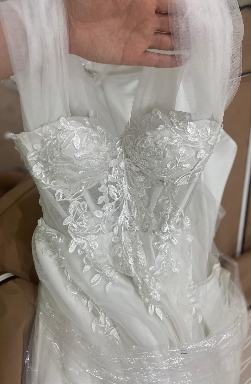 لباس عروس|لباس|کرج, گوهردشت|دیوار