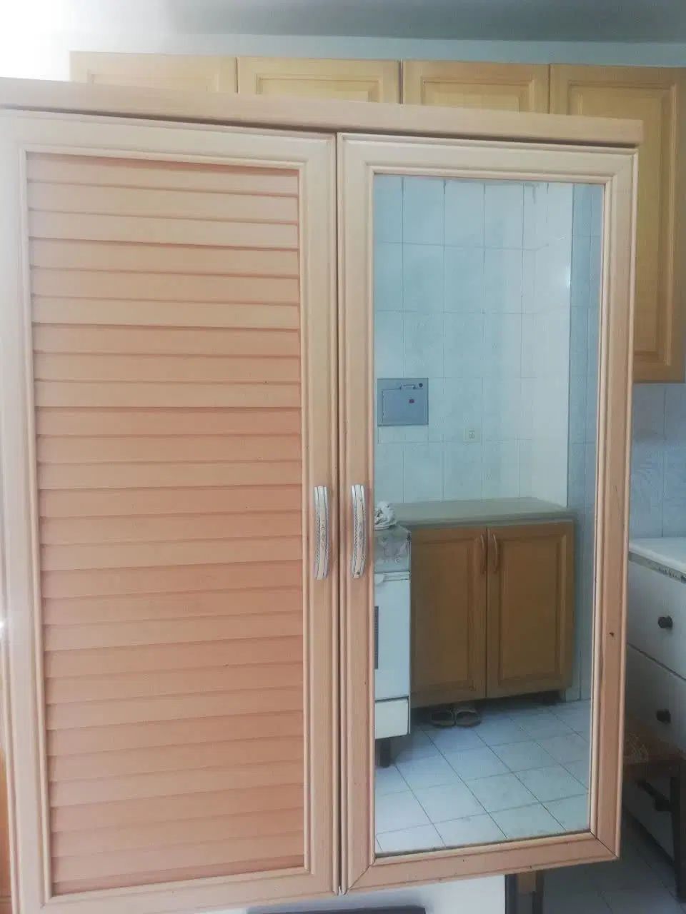 تخت کودک با خوشخواب و کمد لباس|تخت و صندلی بچه|تهران, جماران (نیاوران)|دیوار