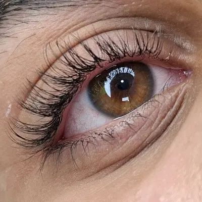 اکستنشن مژه و لیفت ابرو|خدمات آرایشگری و زیبایی|کرج, کمال‌شهر|دیوار