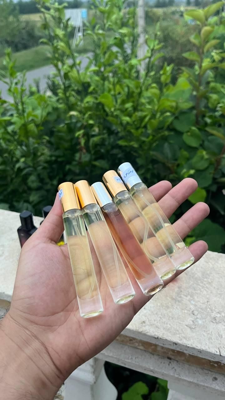 عطر خالص به صورت عمده و جزئی|آرایشی، بهداشتی، درمانی|رشت, توشیبا|دیوار