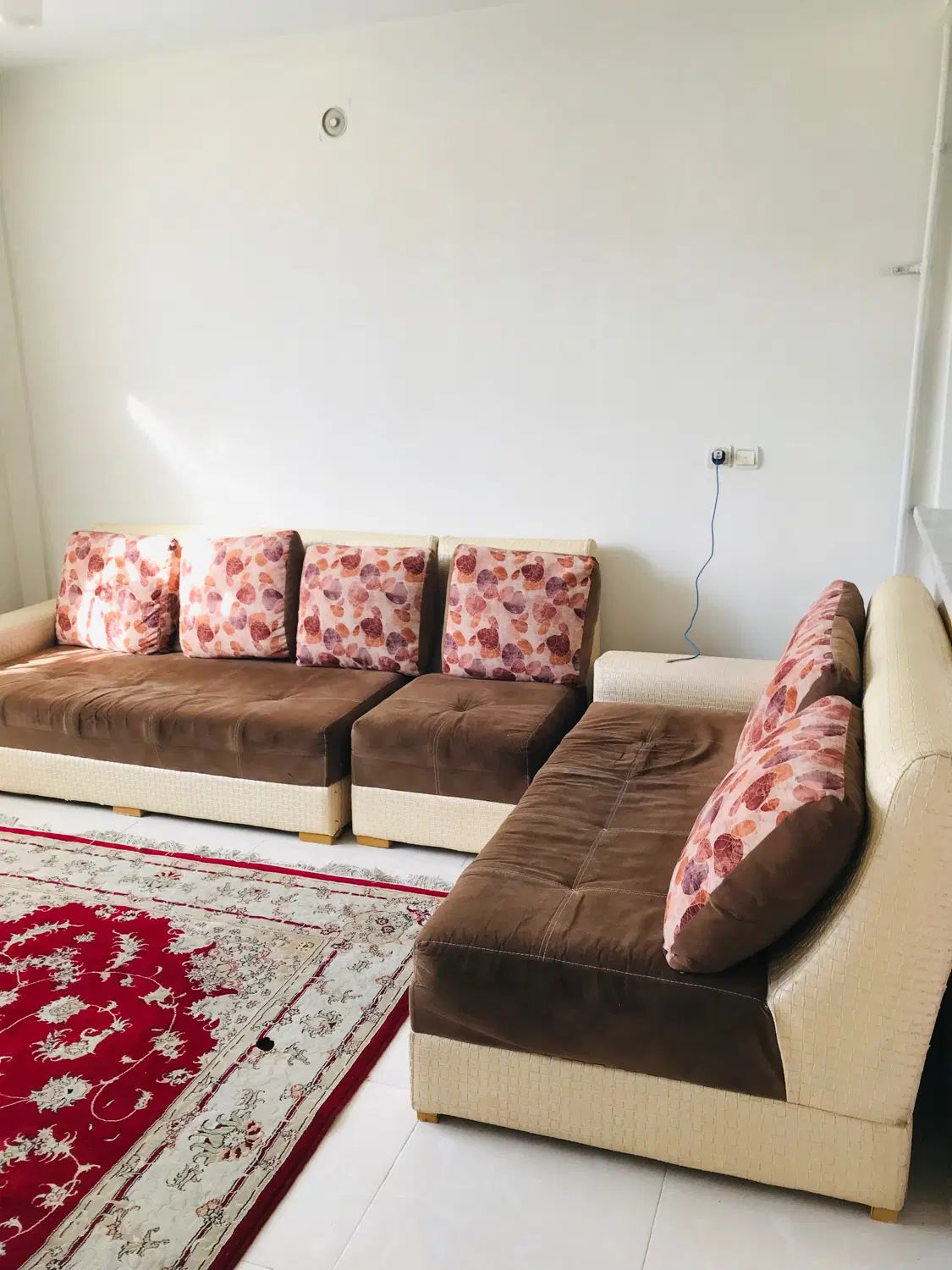 یک دست مبل ۸ نفره و یک دست مبل سه نفره|حراج|کرج, خرمدشت|دیوار