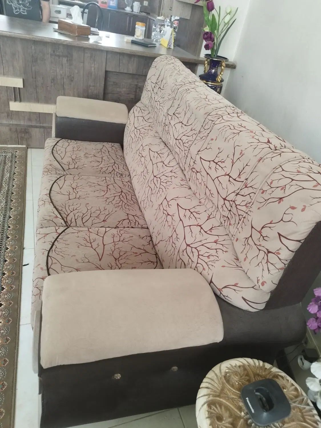 مبل راحتی دو دست|مبلمان خانگی و میز عسلی|اصفهان, سروستان|دیوار