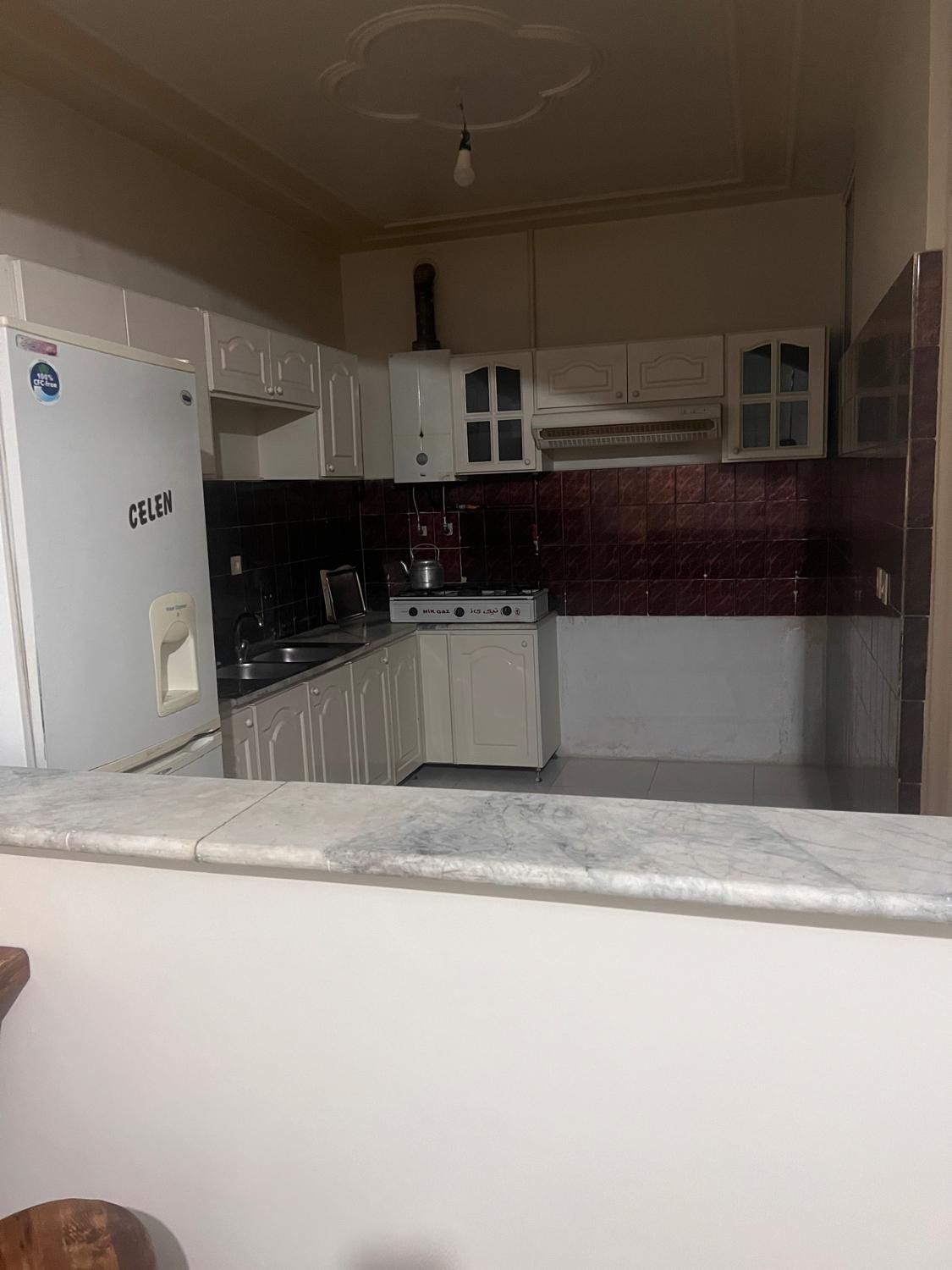 تکخوابه همکف مرکزشهر با پارکینگ|اجارهٔ کوتاه‌مدت آپارتمان و سوئیت|اصفهان, سنبلستان|دیوار