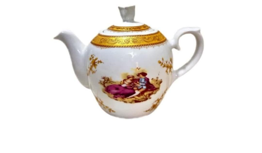 قوری چینی|قوری، کتری، قهوهساز دستی|اصفهان, شیخ طوسی|دیوار