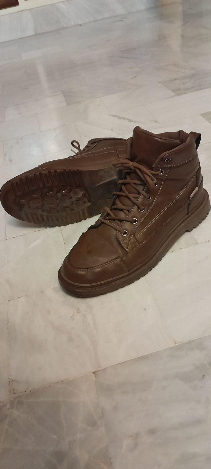 نیم بوت ترک ۴۲|کیف، کفش، کمربند|کاشان, |دیوار