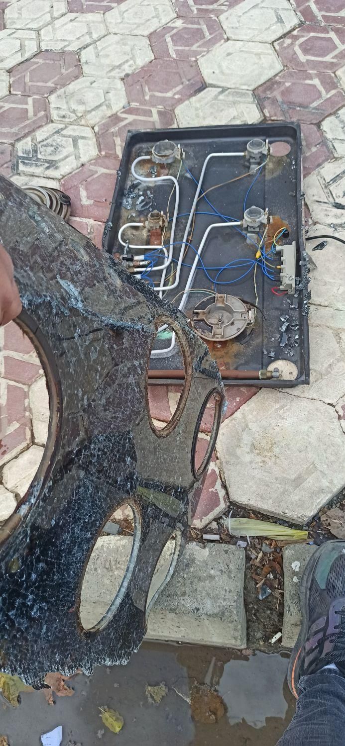 تعویض شیشه اجاق گاز صحفه ای و ایستاده|خدمات پیشه و مهارت|مریوان, |دیوار