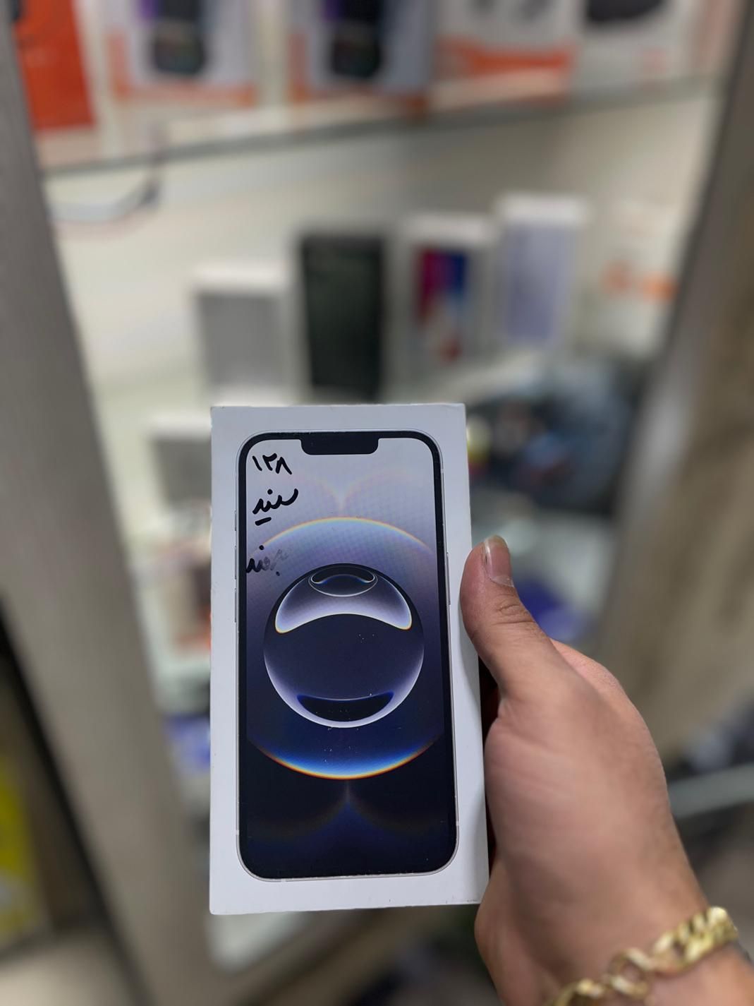 Iphone 16 e 128G (نیروانا موبایل)|موبایل|تهران, نازی‌آباد|دیوار