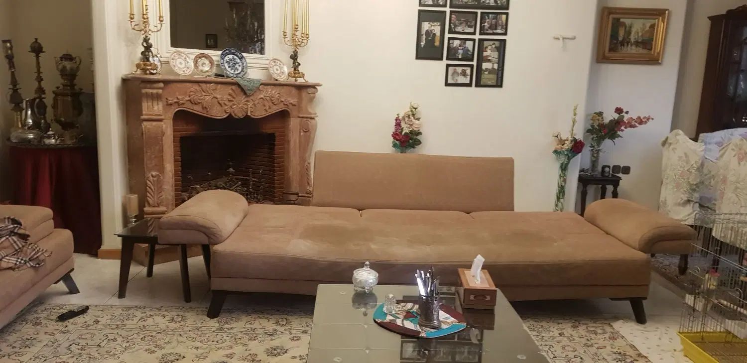 مبل دارای شش نفره و هشت نفره بصورت باز شده|مبلمان خانگی و میز عسلی|تهران, کامرانیه|دیوار
