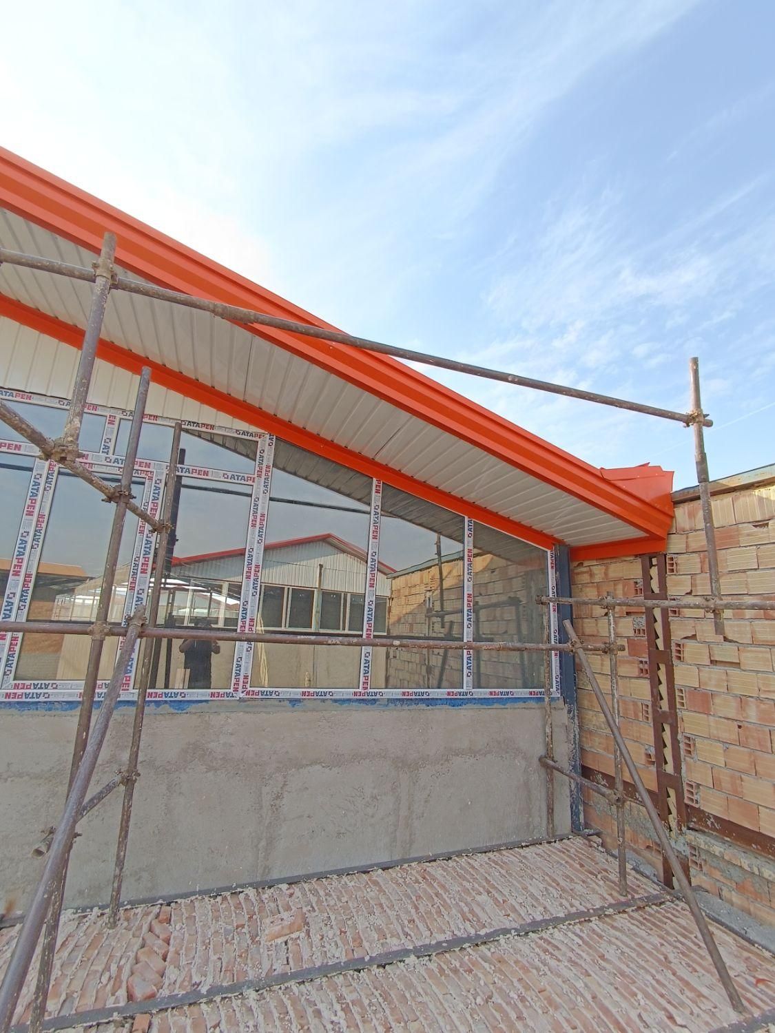 جوشکاری و شیروانی سازه‌های فلزی|خدمات پیشه و مهارت|تبریز, |دیوار