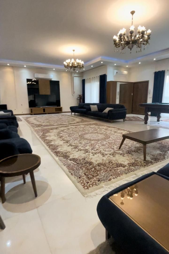 باغ استخر سرپوشیده فول زردنجان|اجارهٔ کوتاهمدت ویلا و باغ|اصفهان, سرشبادران|دیوار