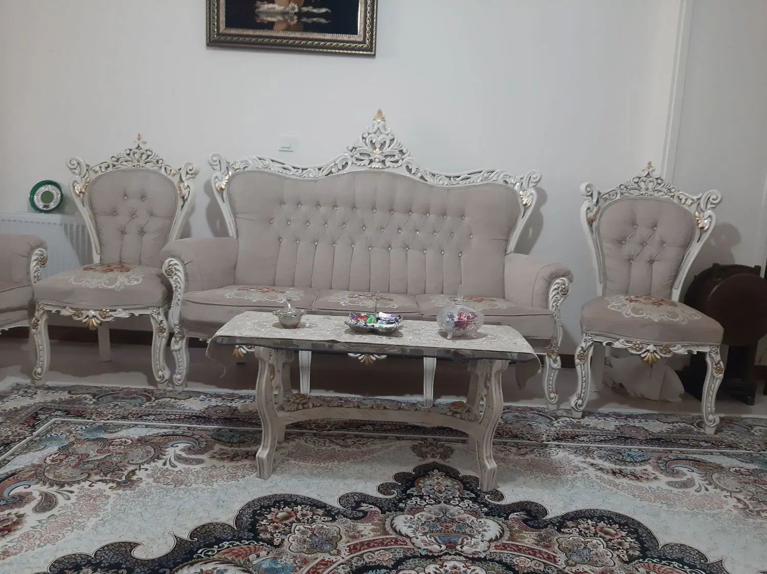 لوازم خانگی فروشی درحدنو در گیلاوند دماوند|مبلمان خانگی و میز عسلی|دماوند, گیلاوند|دیوار