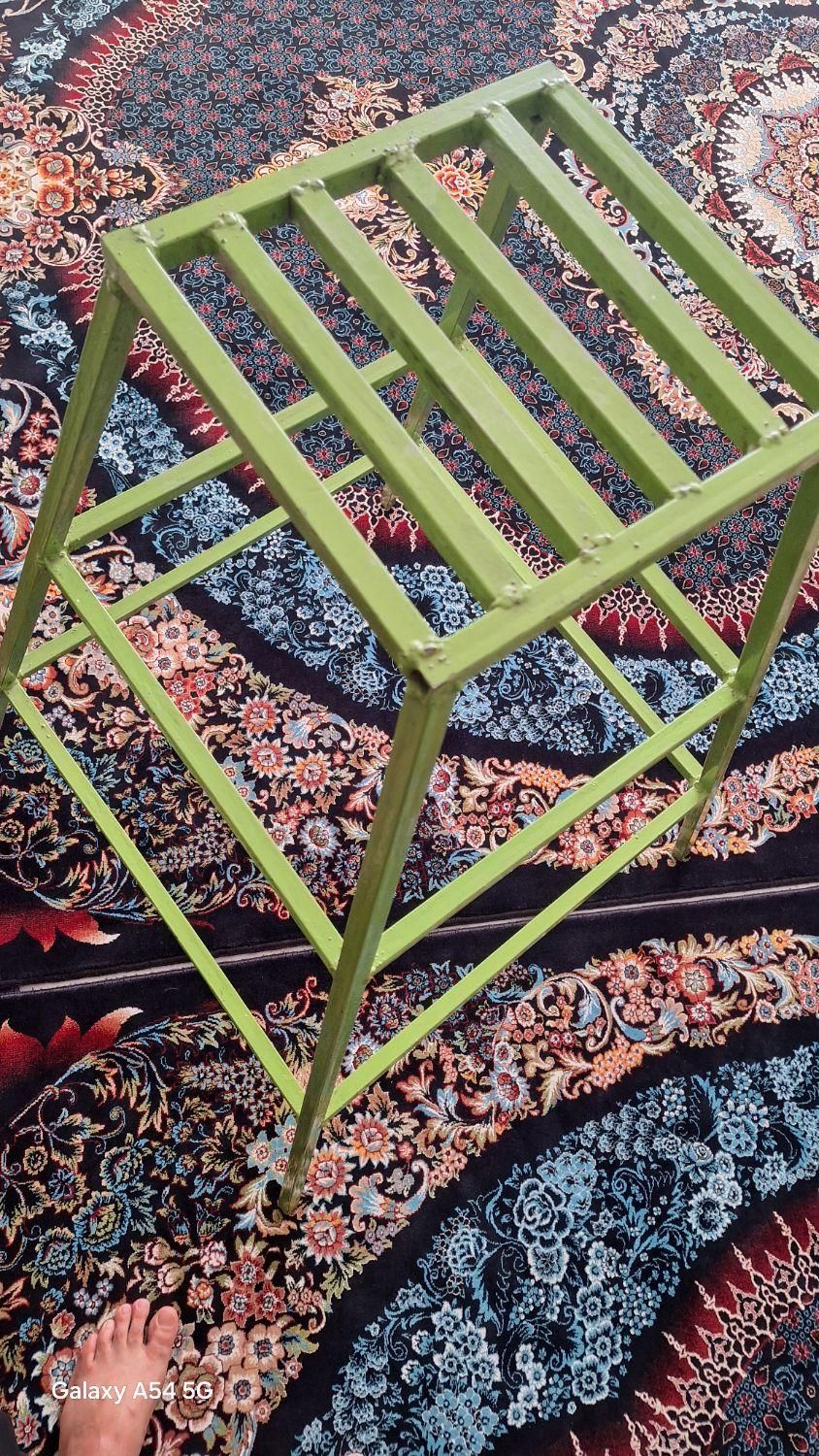 چهار پایه|صندلی و نیمکت|کهریزک, |دیوار