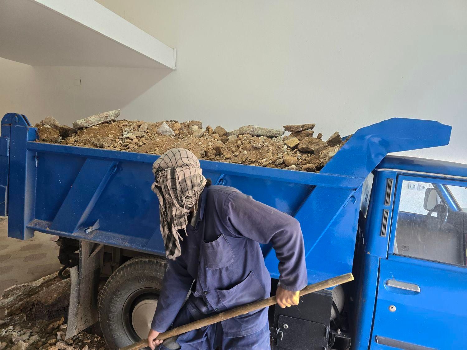 حمل نخاله(ناخاله)نیسان کمپرسی ماسه،شسته،شبانه روزی|خدمات حمل و نقل|شیراز, عادل آباد|دیوار