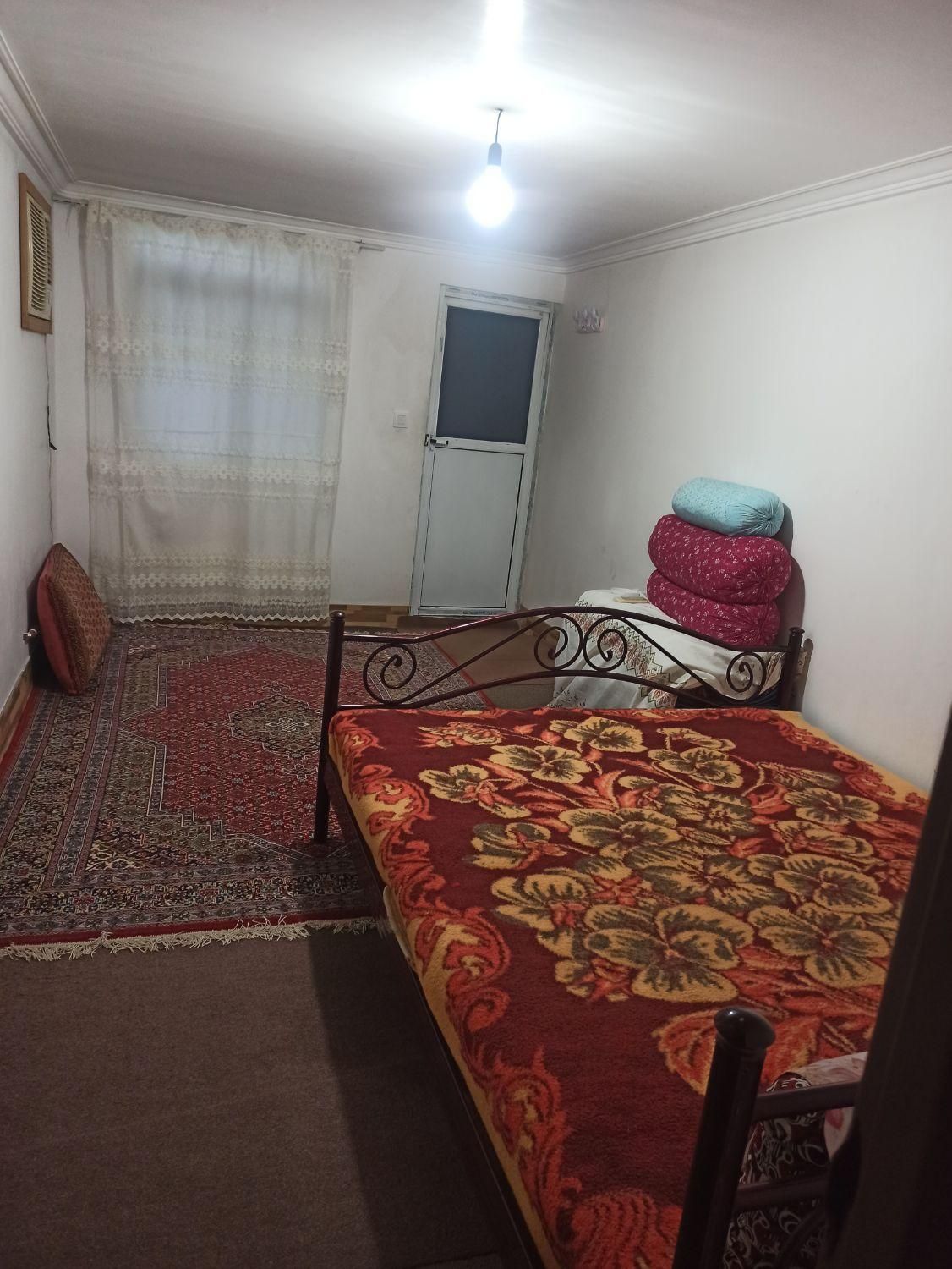 سوئیت تک خوابه با پارکینگ|اجارهٔ کوتاهمدت آپارتمان و سوئیت|رشت, فرزانه|دیوار