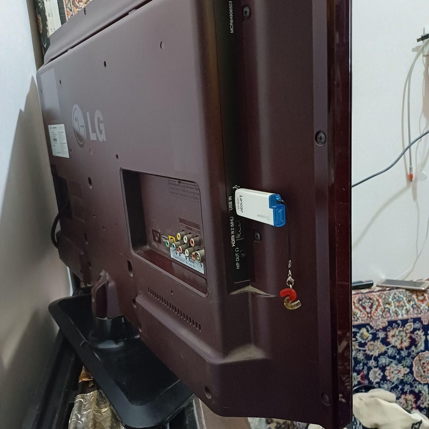 تلویزیون LED الجی 32 اینچ اصلی|تلویزیون و پروژکتور|سنندج, |دیوار