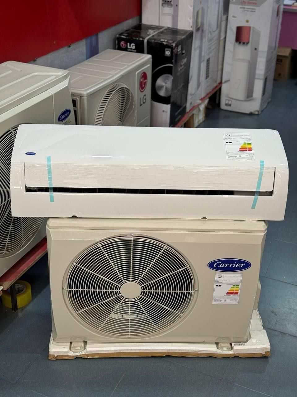 انواع کولر گازی کریر امریکا|کولر گازی و فن‌کوئل|تبریز, |دیوار