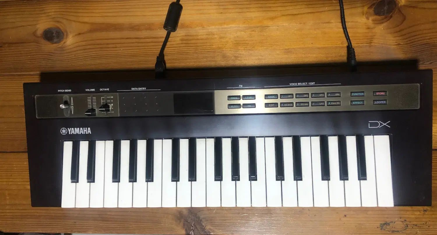 Yamaha reface dx سینتی سایزر یاماها|پیانو، کیبورد، آکاردئون|تهران, آذربایجان|دیوار