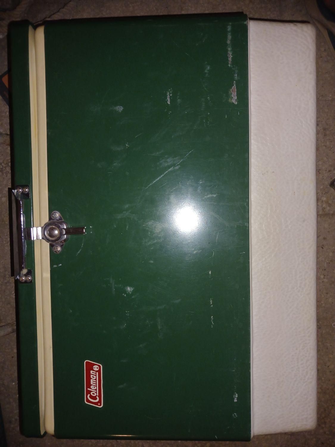 کلمن بزرگ خارجی|ظروف نگهدارنده، پلاستیکی، یکبارمصرف|یزد, |دیوار