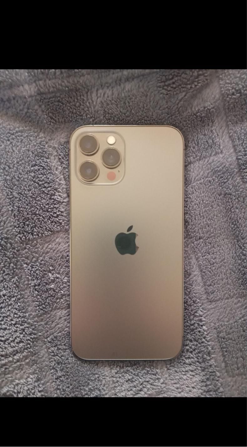 اپل iPhone 12 Pro Max با حافظهٔ ۲۵۶ گیگابایت|موبایل|کرمانشاه, |دیوار