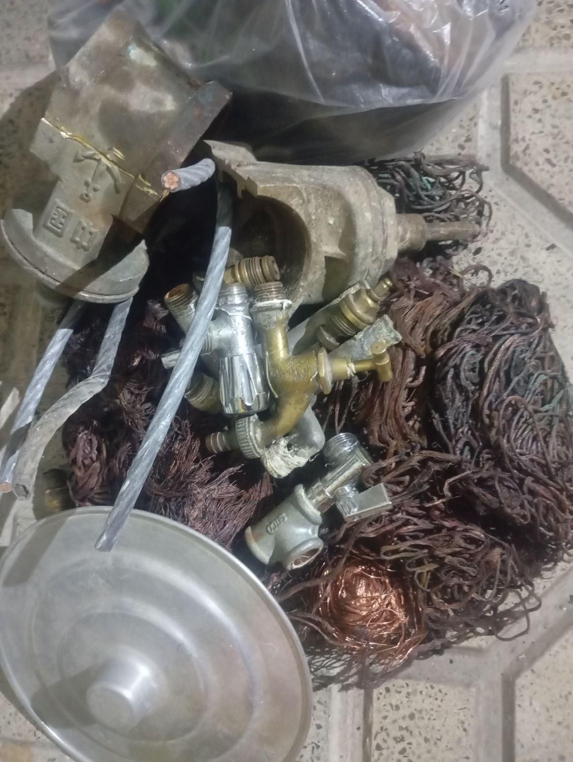 ضایعات چدن آهن مس برنج آلمینیوم|عمدهفروشی|هشتگرد, فاز ۲ مهستان|دیوار