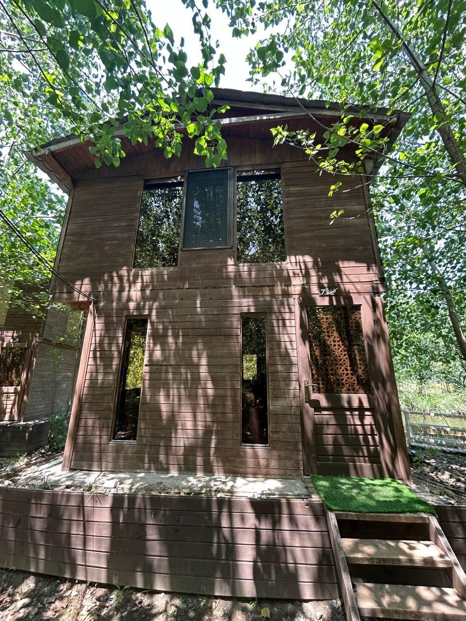 ویلا باغ چوبی/ در بهشت گمشده ایران|فروش خانه و ویلا|اسلامشهر, شهرک احمدیه|دیوار