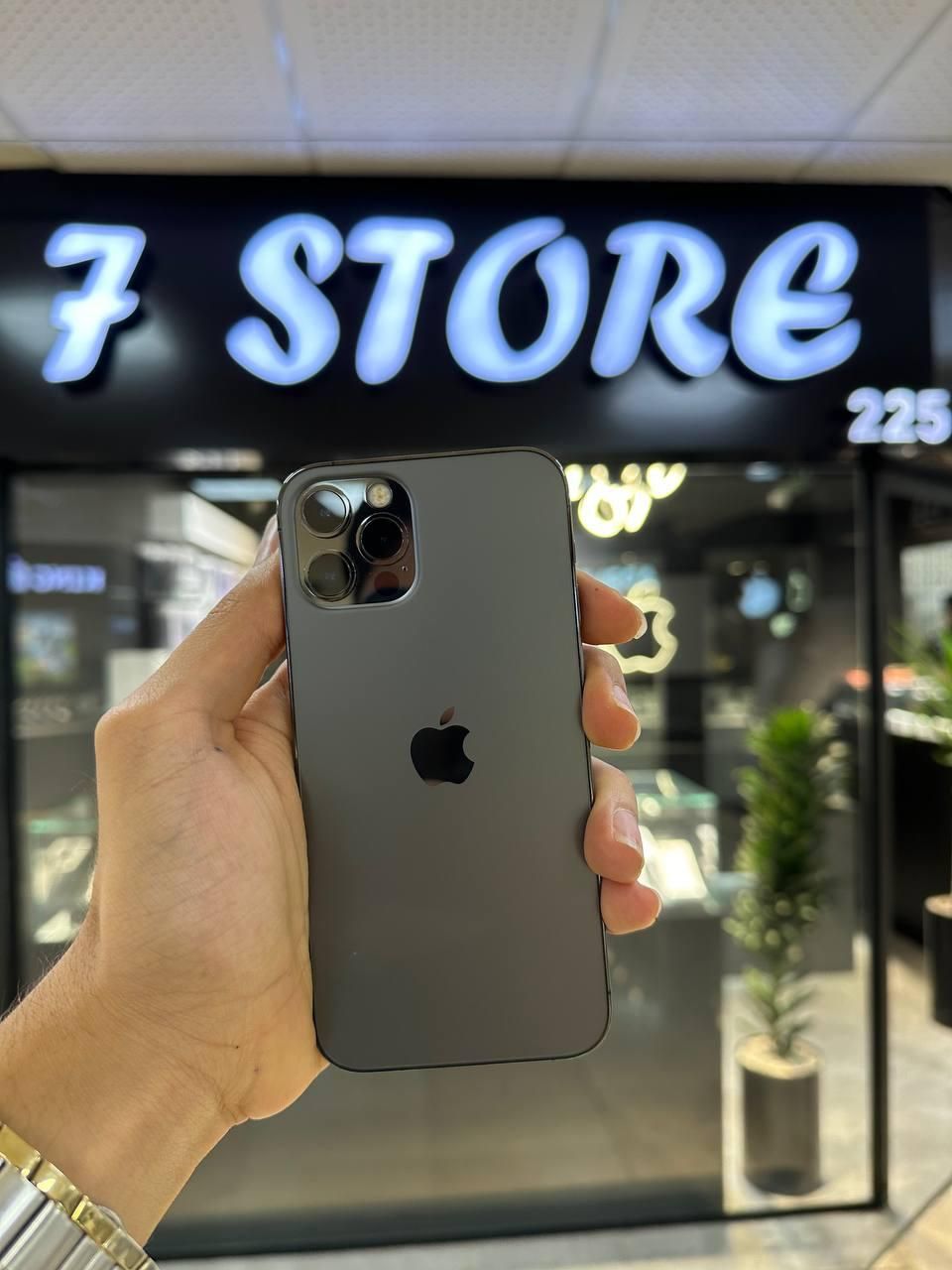اپل آیفون 12pro max دو سیم ۲۵۶گیگ|موبایل|تهران, گیشا|دیوار
