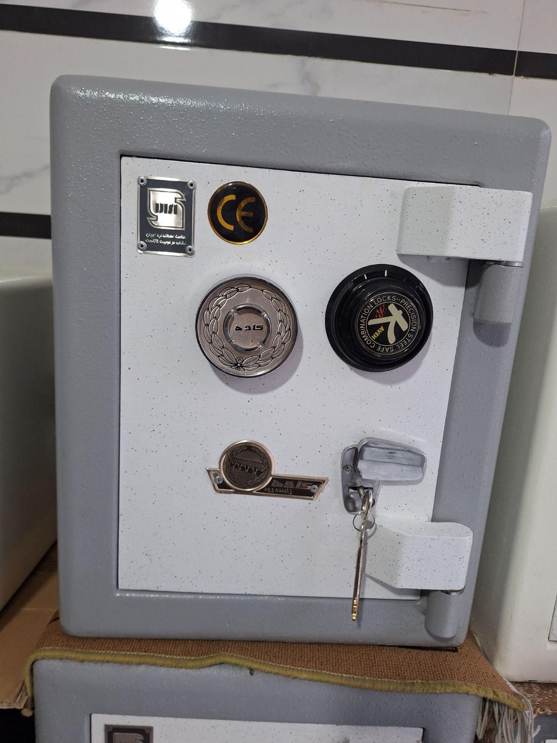 فروشگاه گاوصندوق LAGARD نمایندگی مجاز گاو صندوق|ابزارآلات|تهران, شهرک طالقانی|دیوار