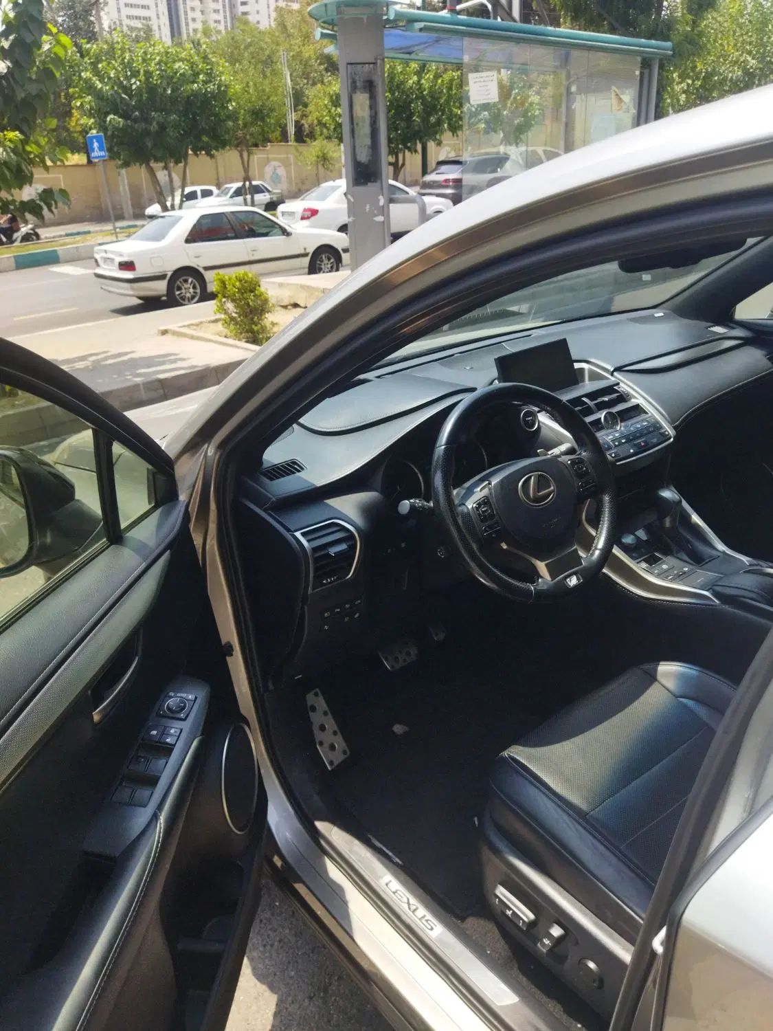 لکسوس nx300h fsport  ۲۰۱۷ فول ۷ کلید عمان تیتانیوم|خودرو سواری و وانت|تهران, سعادت‌آباد|دیوار