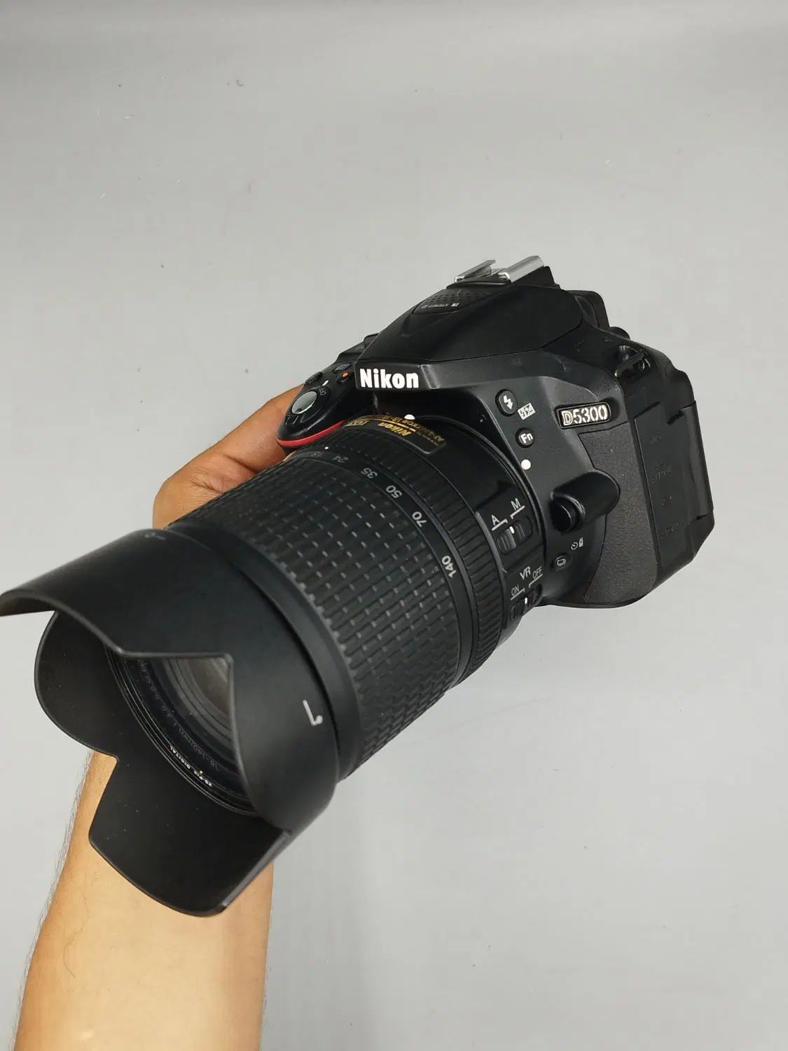 دوربین نیکون لنز Nikon d5300 lenz 18-140|دوربین عکاسی و فیلم‌برداری|اصفهان, علی قلی آقا|دیوار