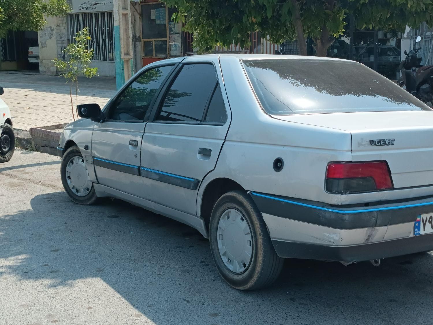 پژو 405 دوگانه سوز GLX - TU5، مدل ۱۳۸۸|خودرو سواری و وانت|گرگان, |دیوار