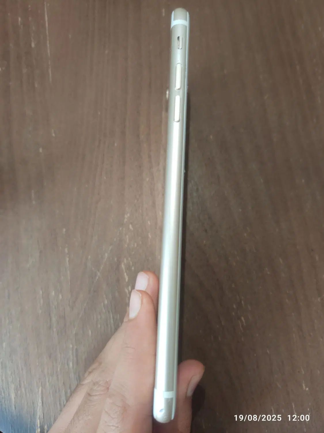 اپل iPhone 6 Plus با حافظهٔ ۶۴ گیگابایت|موبایل|تهران, مینای جنوبی|دیوار