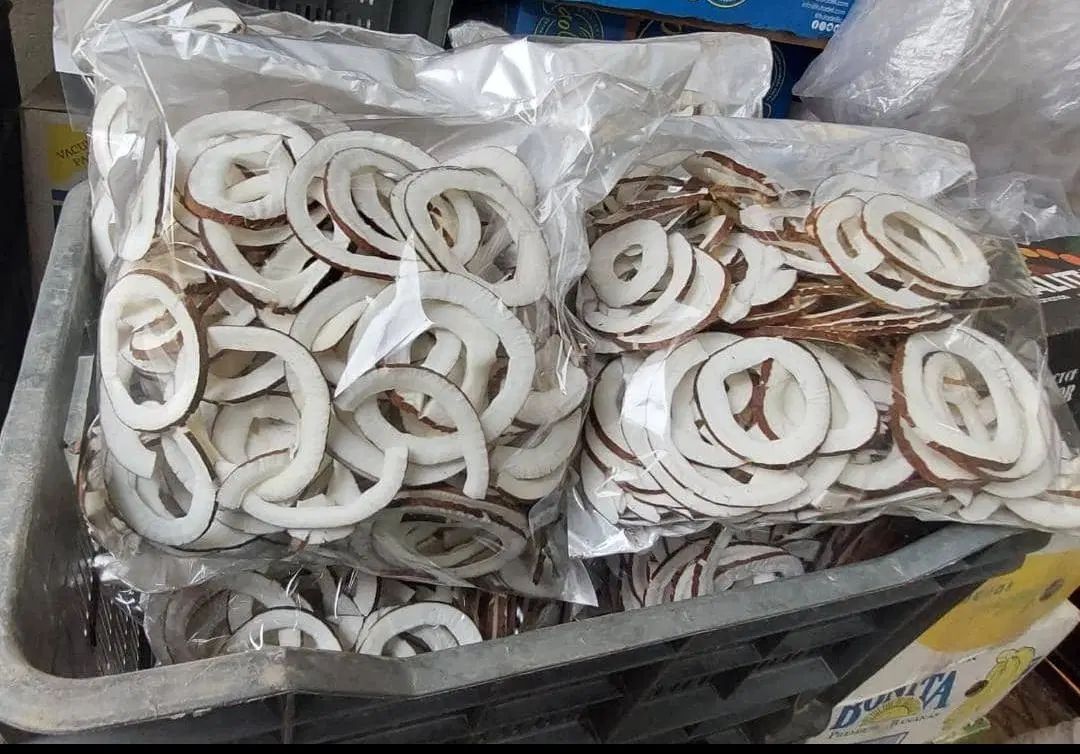 انواع میوه خشک و بستنی خشک کیفیت صادراتی|خوردنی و آشامیدنی|تهران, آجودانیه|دیوار