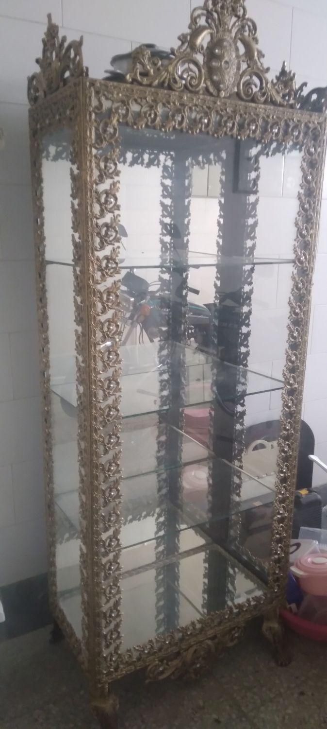 ویترین تمیز و سالم|بوفه، ویترین، کنسول|اصفهان, باتون|دیوار