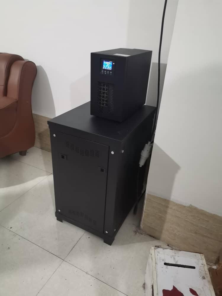 یو پی اس UPS 6KVAآنلاین آکبند با باتری۱۸آمپر در حد|مودم و تجهیزات شبکه|تهران, تهرانسر شرقی|دیوار