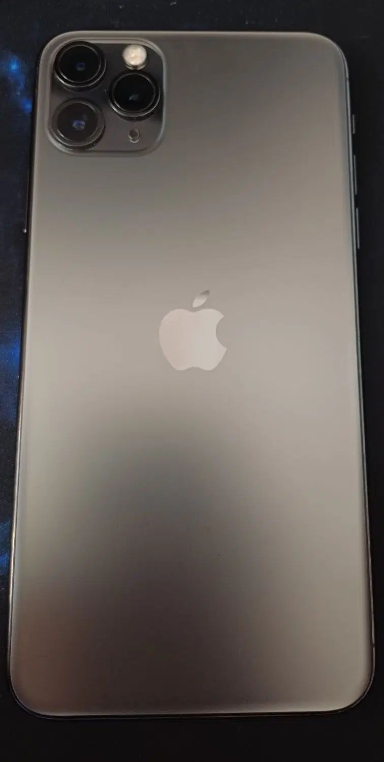 اپل iPhone 11 Pro Max با حافظهٔ ۲۵۶ گیگابایت|موبایل|مشهد, هفده شهریور|دیوار