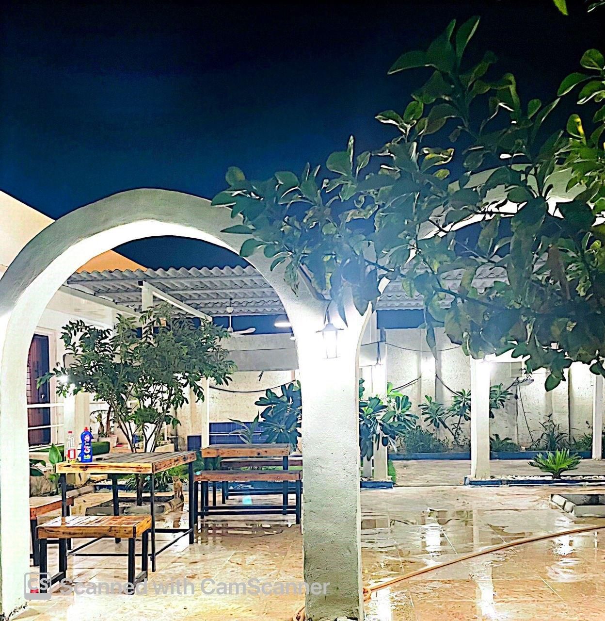 ویلاباغ لوکس با استخر و سوئیت مهمان نزدیک شهر|اجارهٔ کوتاه‌مدت ویلا و باغ|قشم, |دیوار