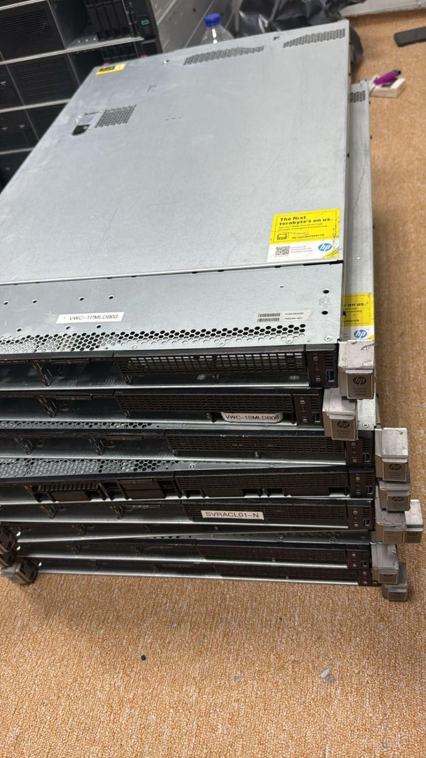 سرور یوزد dl360 g9 8sff hpe|مودم و تجهیزات شبکه|تهران, خواجه نصیر طوسی|دیوار