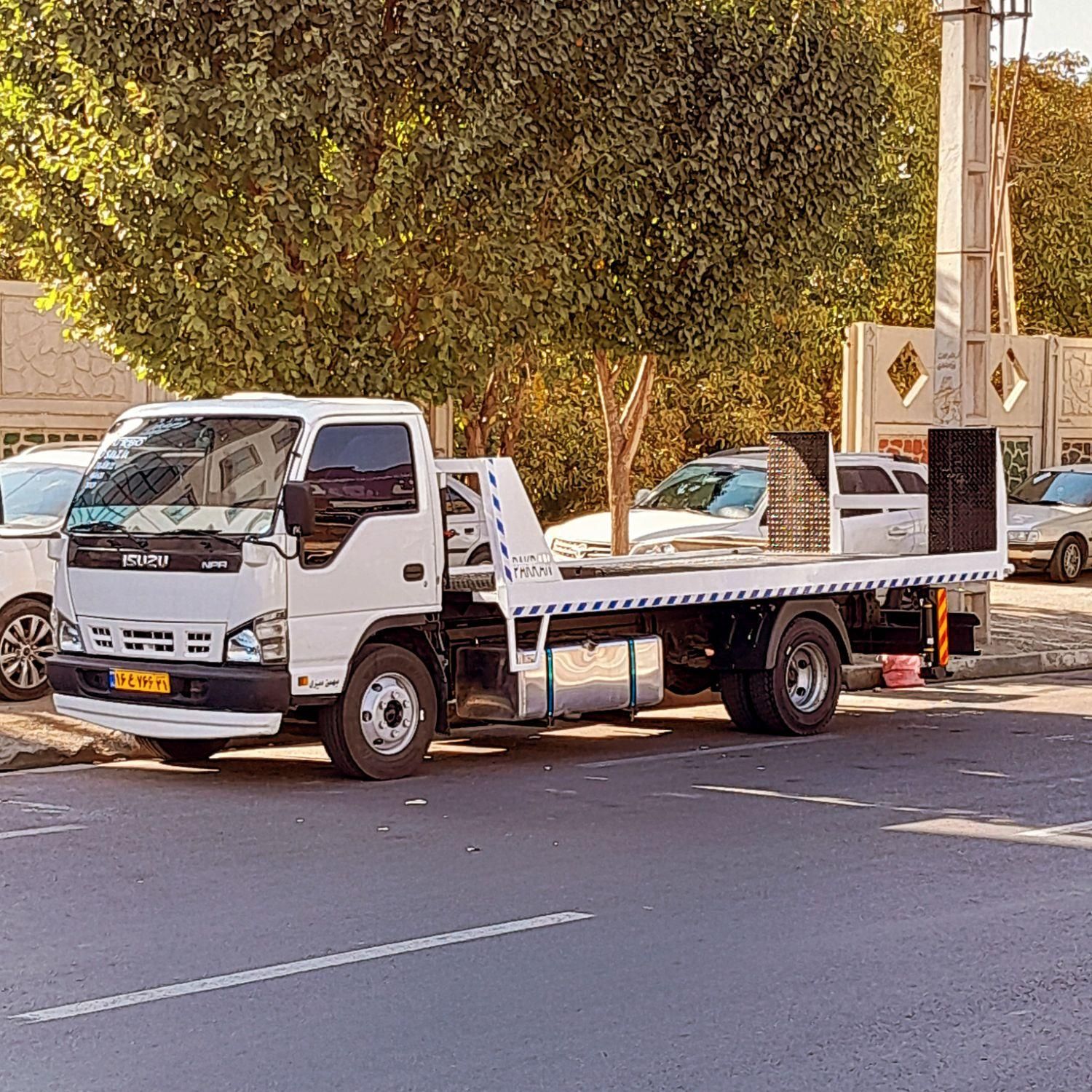 کفی خودروبر خودروسوار امدادخودرو نیسان چرخگیر|خدمات حمل و نقل|کرج, ساسانی (قلمستان)|دیوار