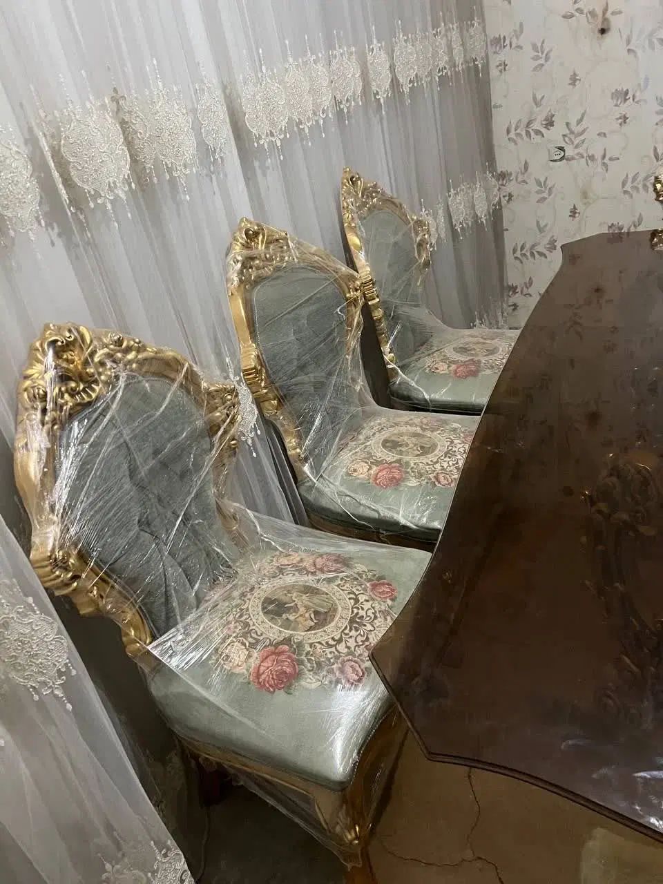 میز ناهار خوری ۸ نفره سلطنتی|میز و صندلی غذاخوری|مشهد, کلاهدوز|دیوار