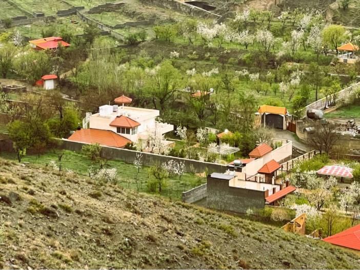 حاشیه زشک۱۱۵۰مترزمین۴۵۰مترزیربنا/۲ممر/معاوضه ۱۰۰٪|فروش خانه و ویلا|مشهد, کوثر|دیوار
