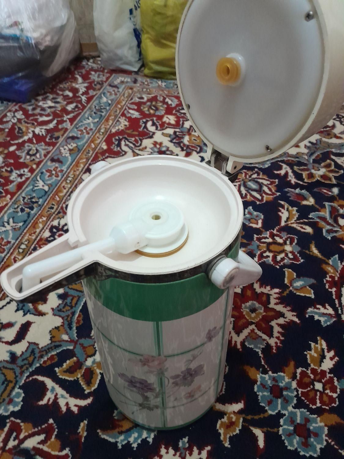فلاسک پیکوک ژاپنی اصل پمپی قدیمی|سماور، چای‌ساز، قهوه‌ساز|شهرکرد, |دیوار