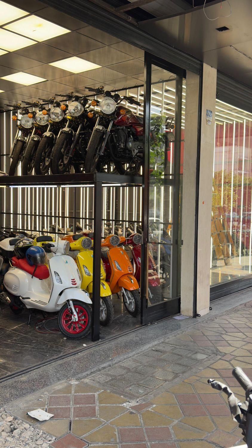 مشاوره و تهاتر انواع موتور سیکلت با انواع خودرو|موتورسیکلت|تهران, عباسآباد|دیوار