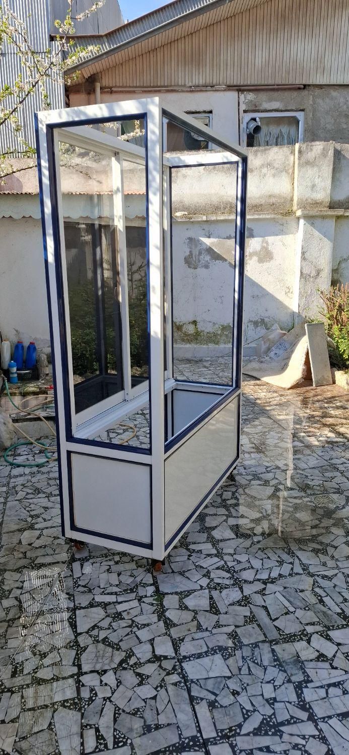 ویترین آلومینیوم|بوفه، ویترین، کنسول|صومعه‌سرا, |دیوار