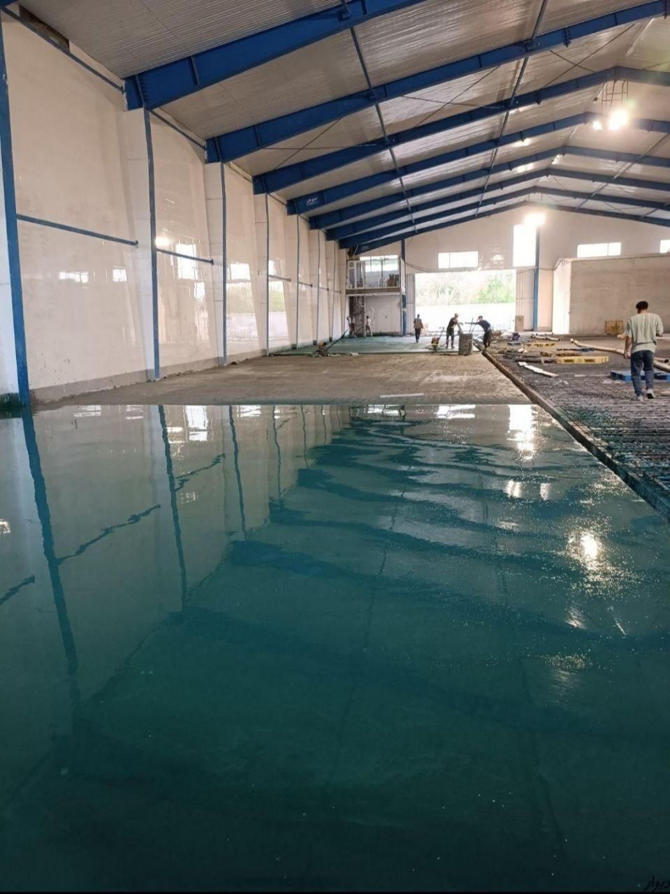 بتن ریزی کف با ماله پروانه ای سراسر استان|خدمات پیشه و مهارت|رشت, رودباری|دیوار