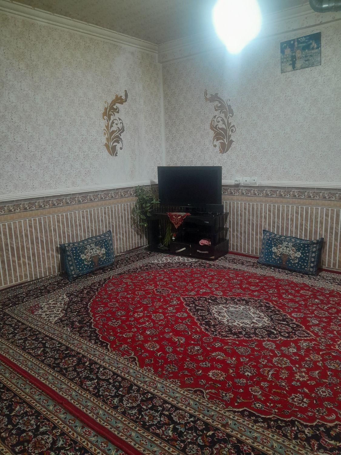 سوئیت اجاره ای با تمام امکانات در ونایی|اجارهٔ کوتاه‌مدت آپارتمان و سوئیت|بروجرد, |دیوار