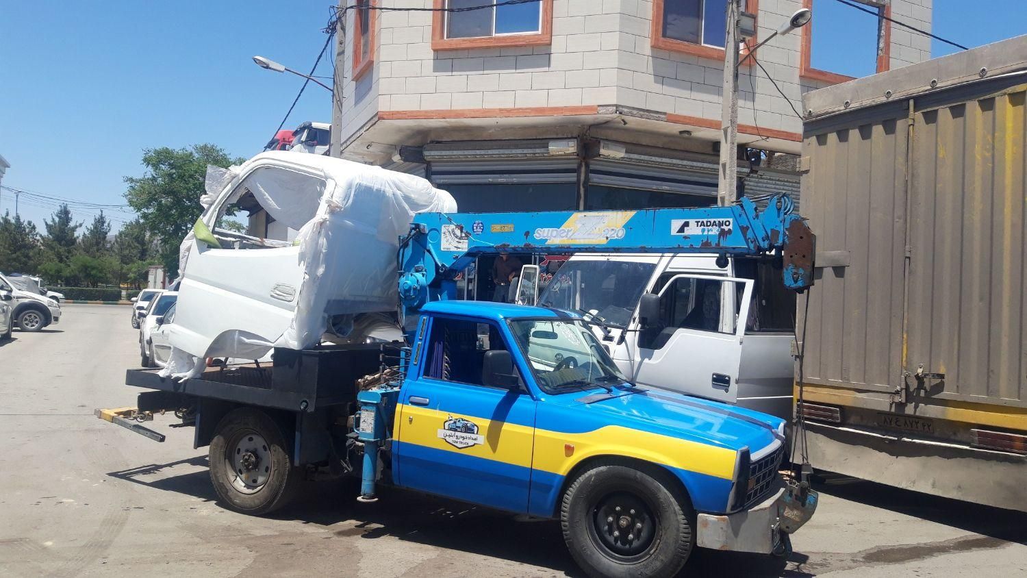 جرثقیل نیسان(بالابر ارتفاع ۱۵متر) یدک کش|خدمات حمل و نقل|مشهد, طبرسی شمالی|دیوار