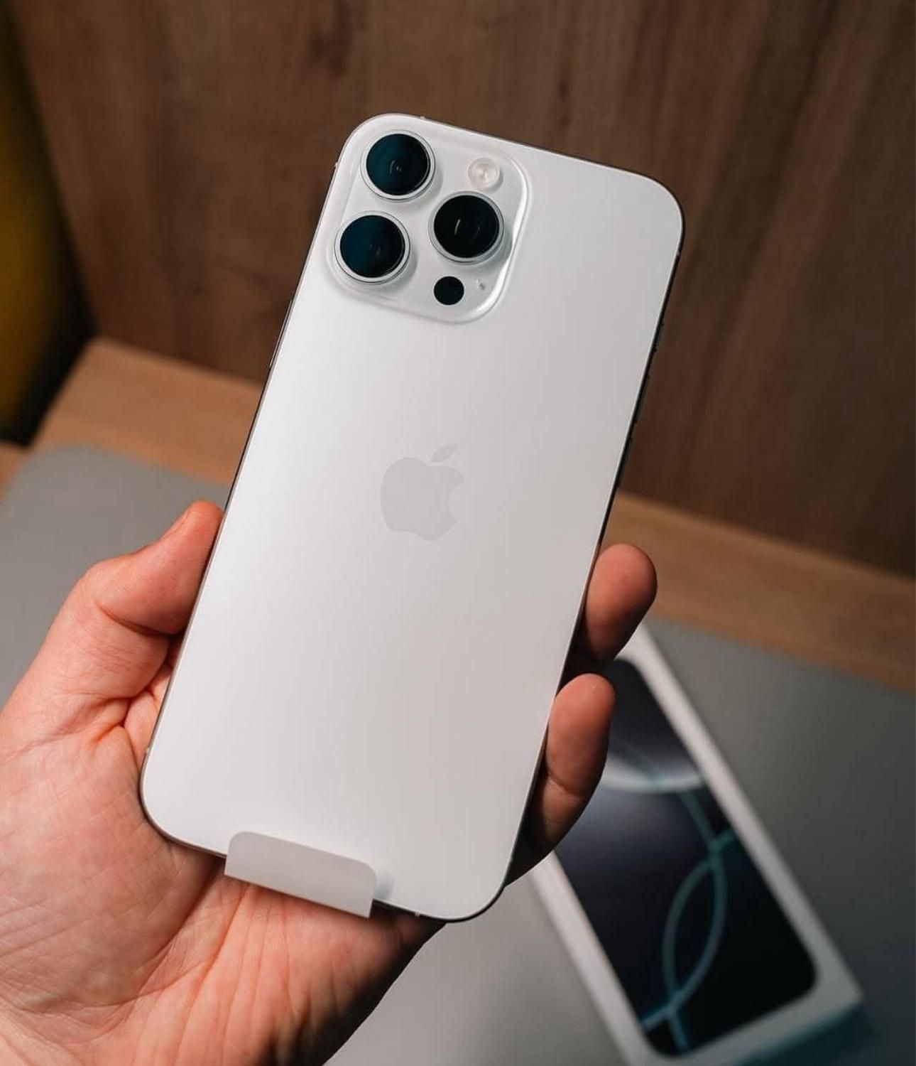 اپل iPhone 16 Pro Max با حافظهٔ ۲۵۶ گیگابایت|موبایل|کرج, عظیمیه|دیوار